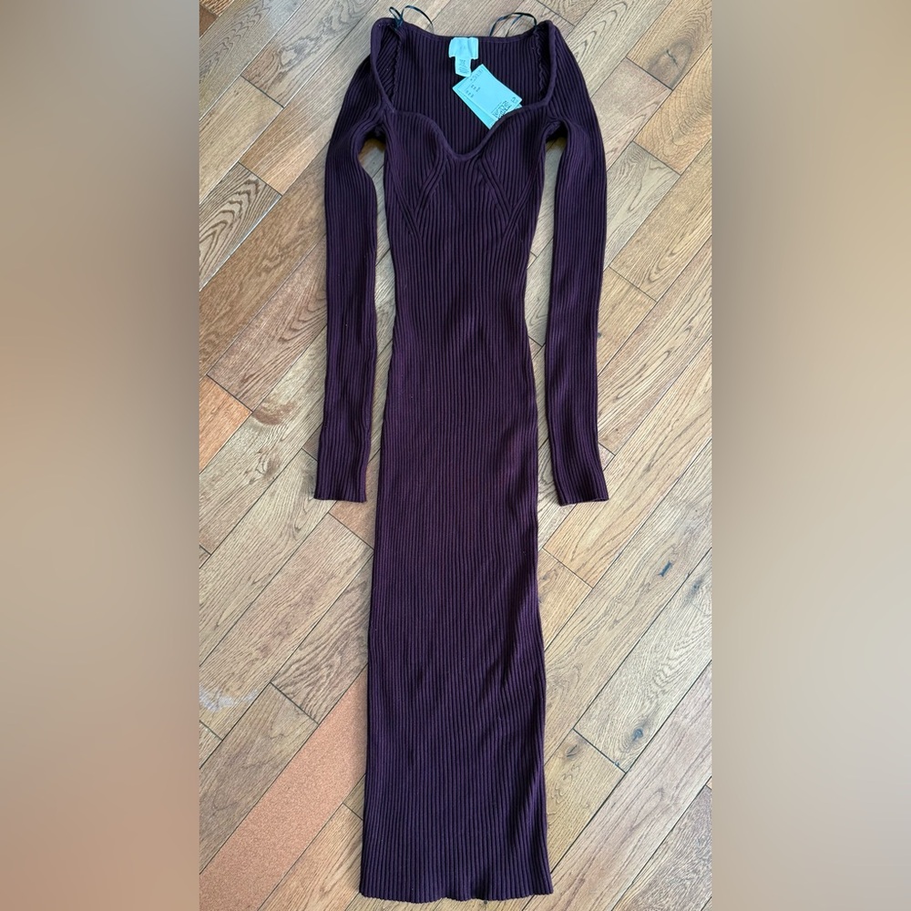 H&M Burgundy Long Sleeve Ribbed Dress